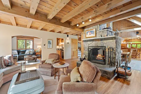 26 Turtleback Road Sunapee NH 03782