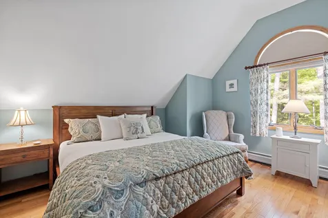 26 Turtleback Road Sunapee NH 03782