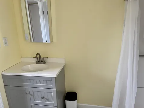 15 Trade Wind Lane Rochester NH 03867