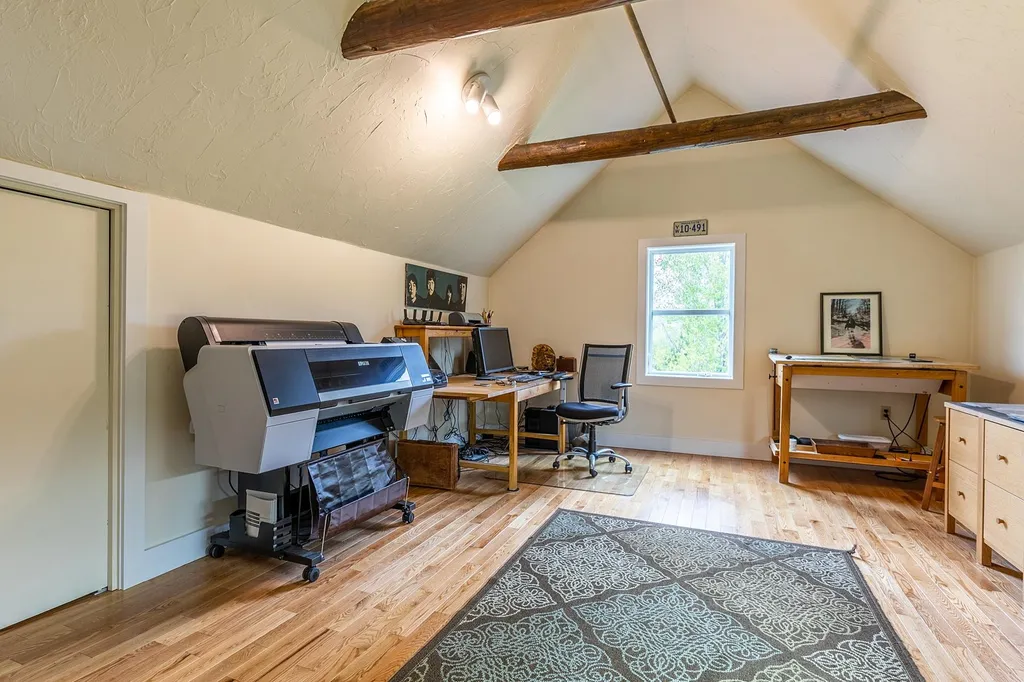 150 Sheep Meadow Lane Bradford VT 05033