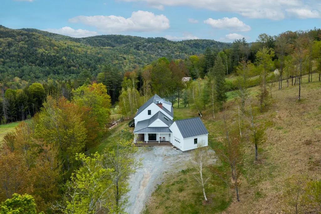 150 Sheep Meadow Lane Bradford VT 05033