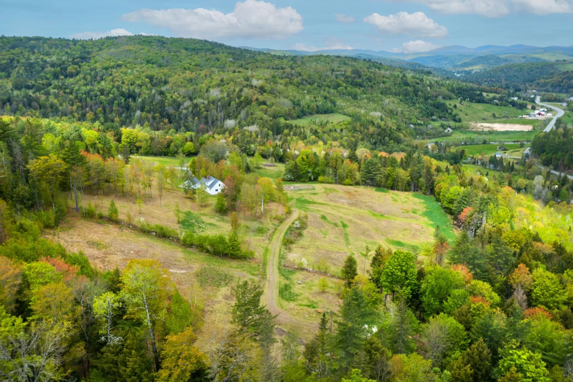 150 Sheep Meadow Lane Bradford VT 05033
