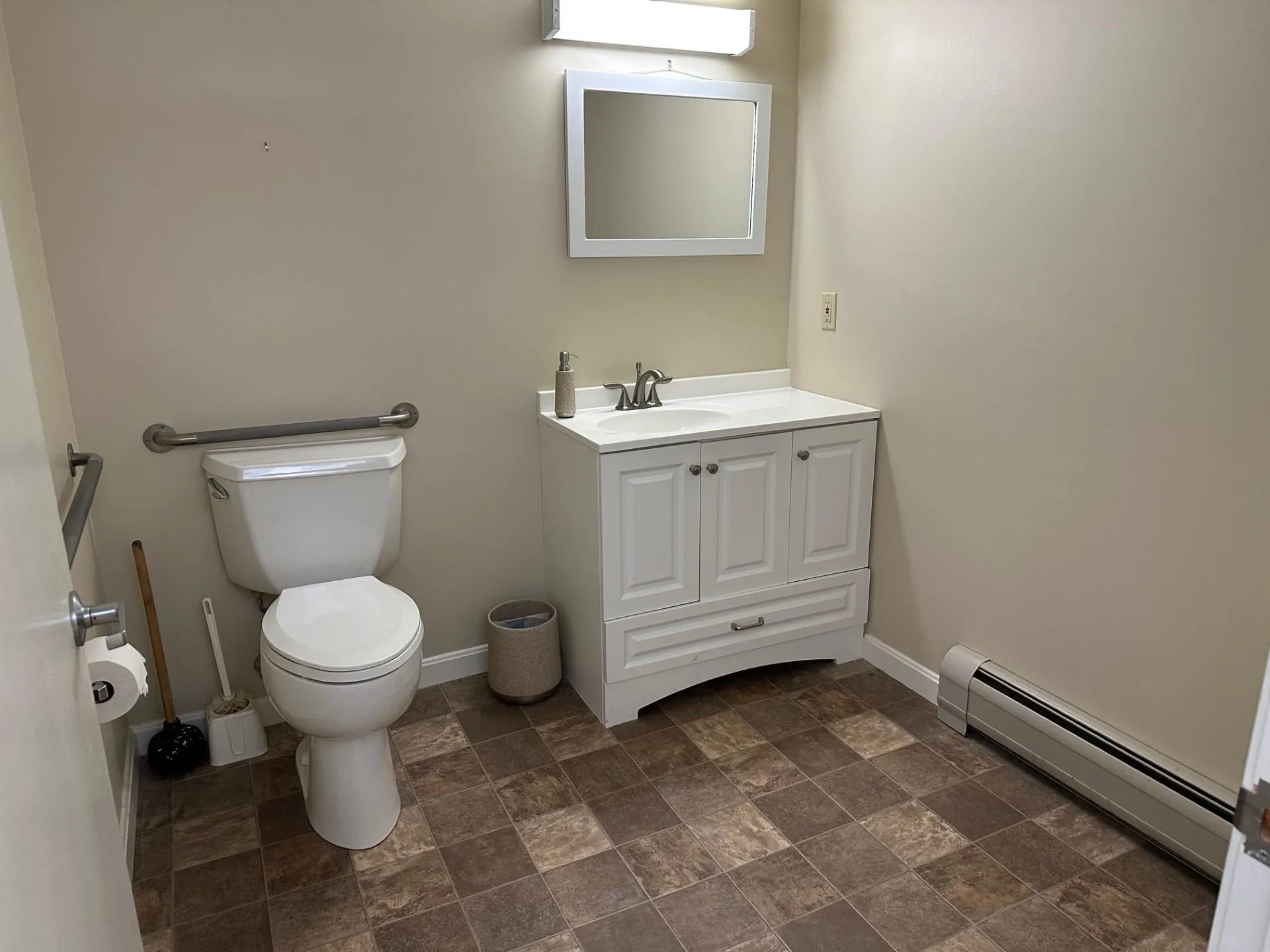 164 Woodstock Avenue Rutland City VT 05701