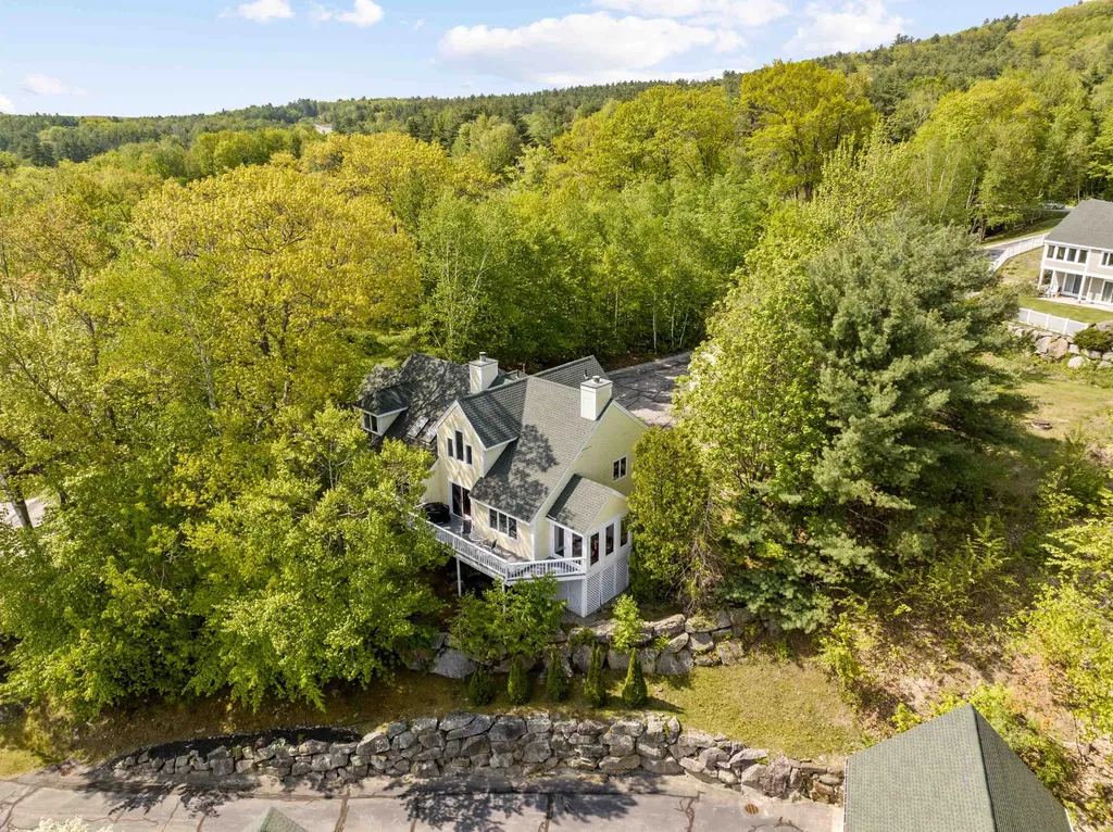 14 Rocky Point Lane Meredith NH 03253
