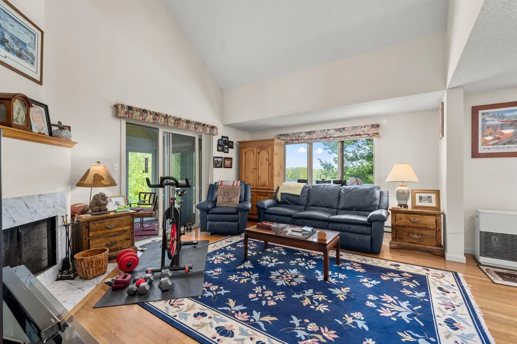 14 Rocky Point Lane Meredith NH 03253