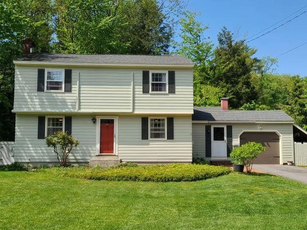38 Ward Circle Keene NH 03431
