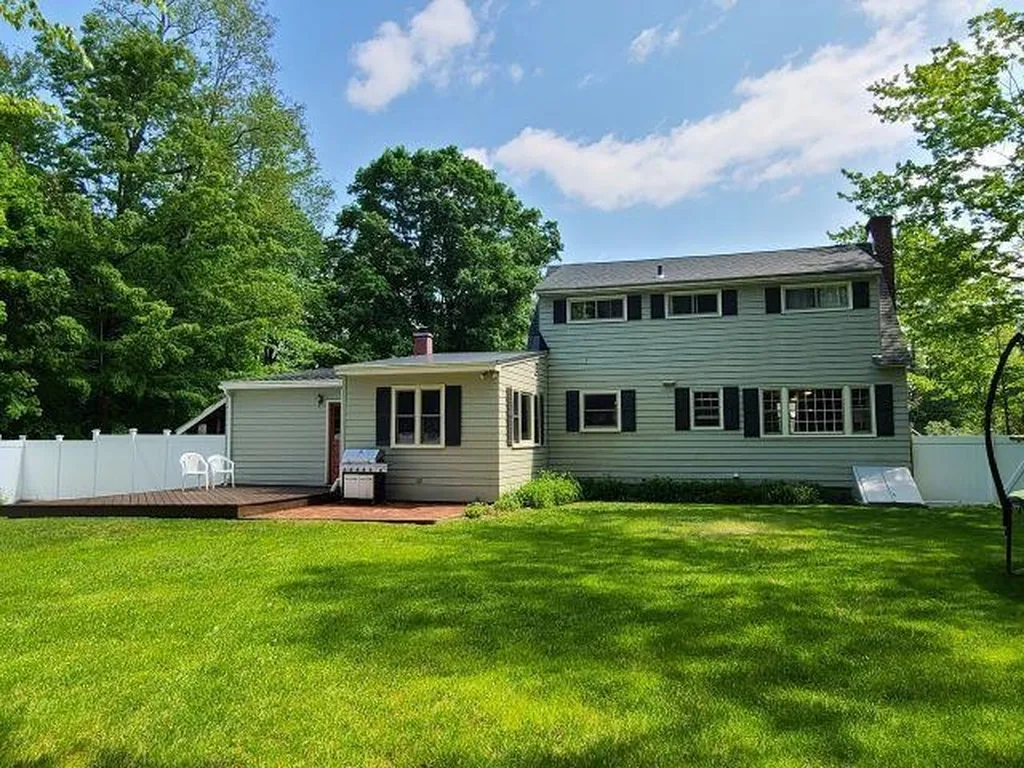 38 Ward Circle Keene NH 03431