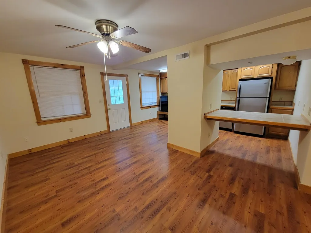 9 Roberts Road Canaan NH 03741