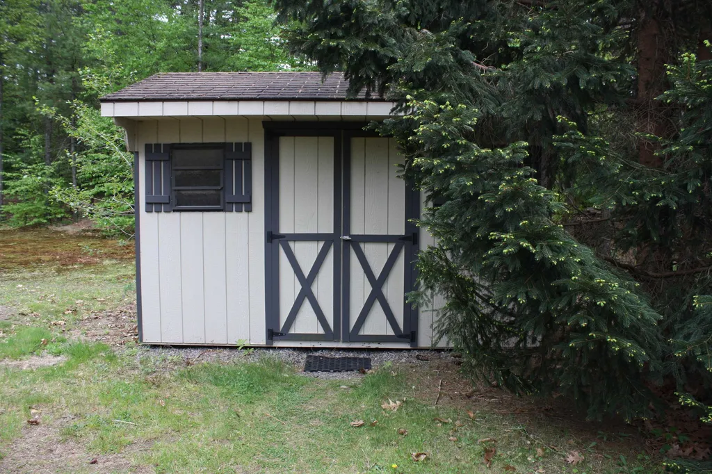 25 Fox Run Road Hinsdale NH 03451