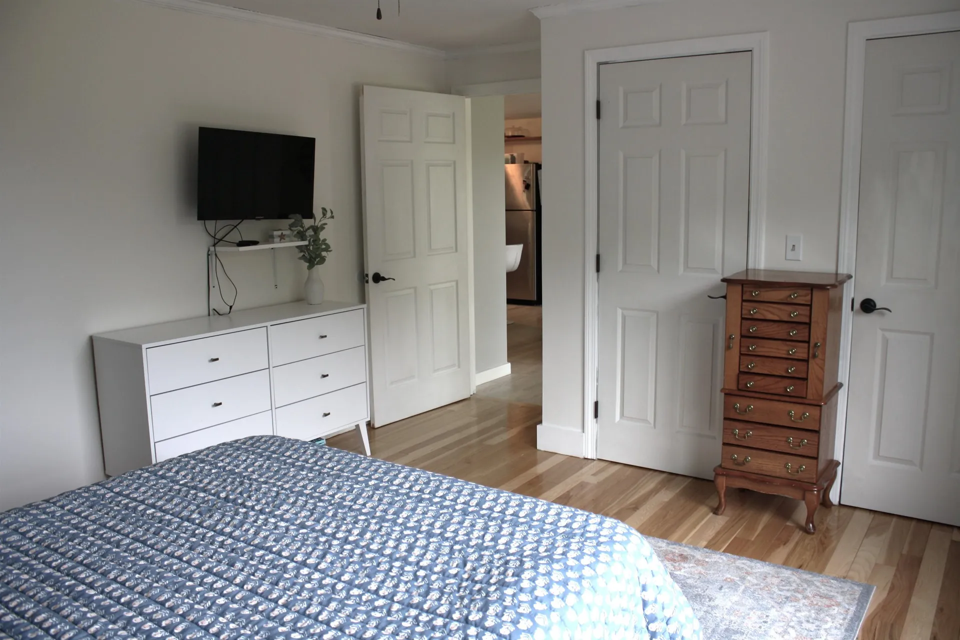 25 Fox Run Road Hinsdale NH 03451