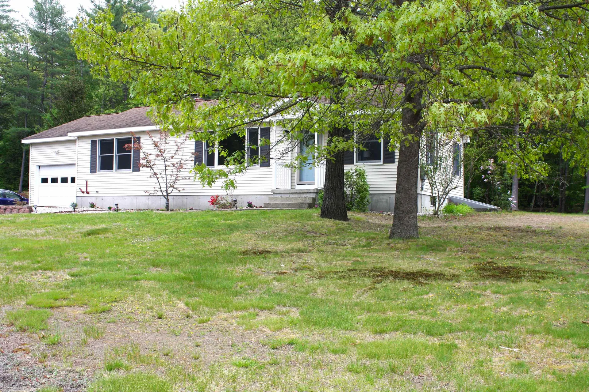 25 Fox Run Road Hinsdale NH 03451
