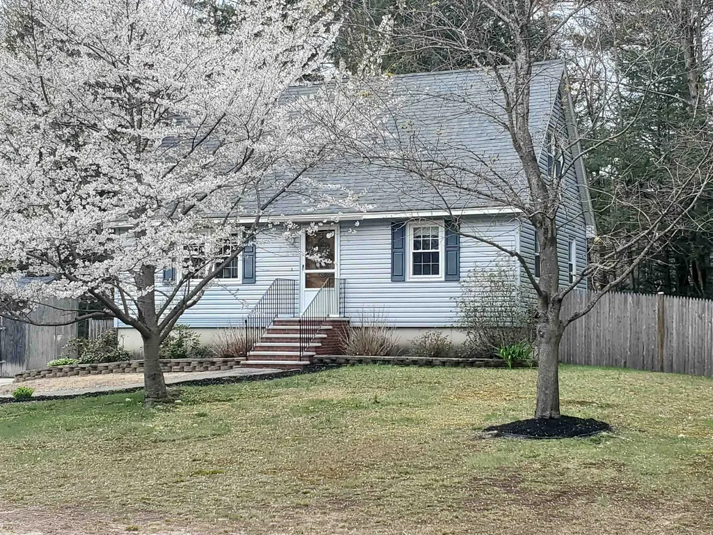 41 Midnight Sun Drive Epping NH 03042