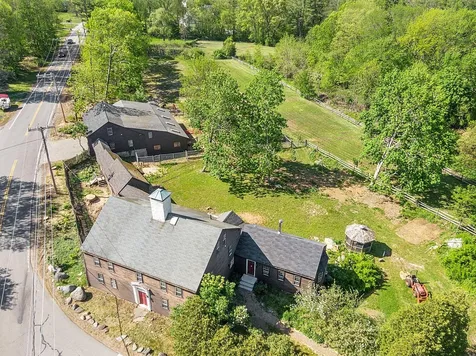 153 Exeter Road Hampton Falls NH 03844