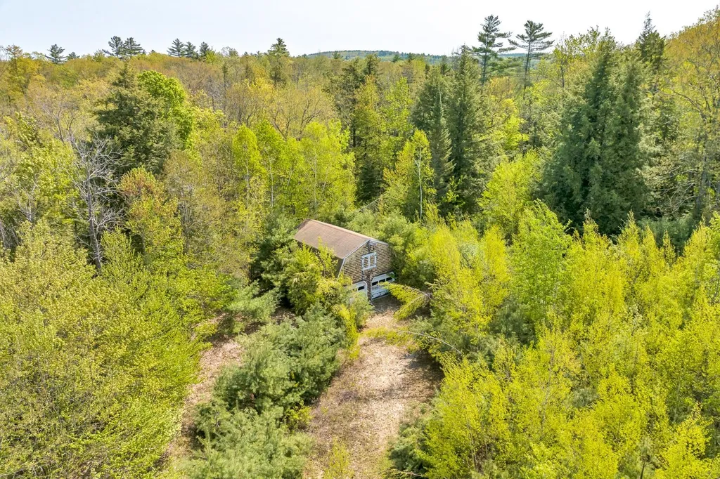 47 Dame Road Tuftonboro NH 03816