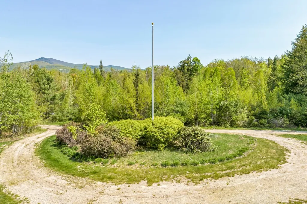 47 Dame Road Tuftonboro NH 03816