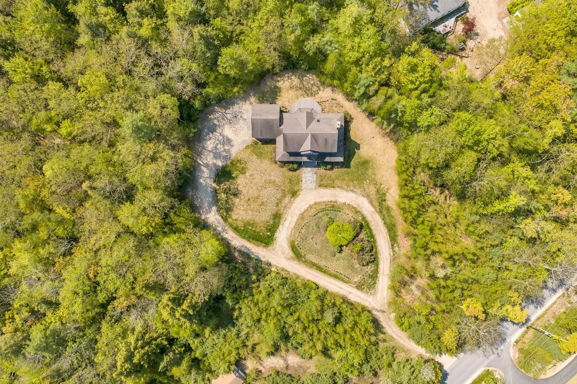 47 Dame Road Tuftonboro NH 03816