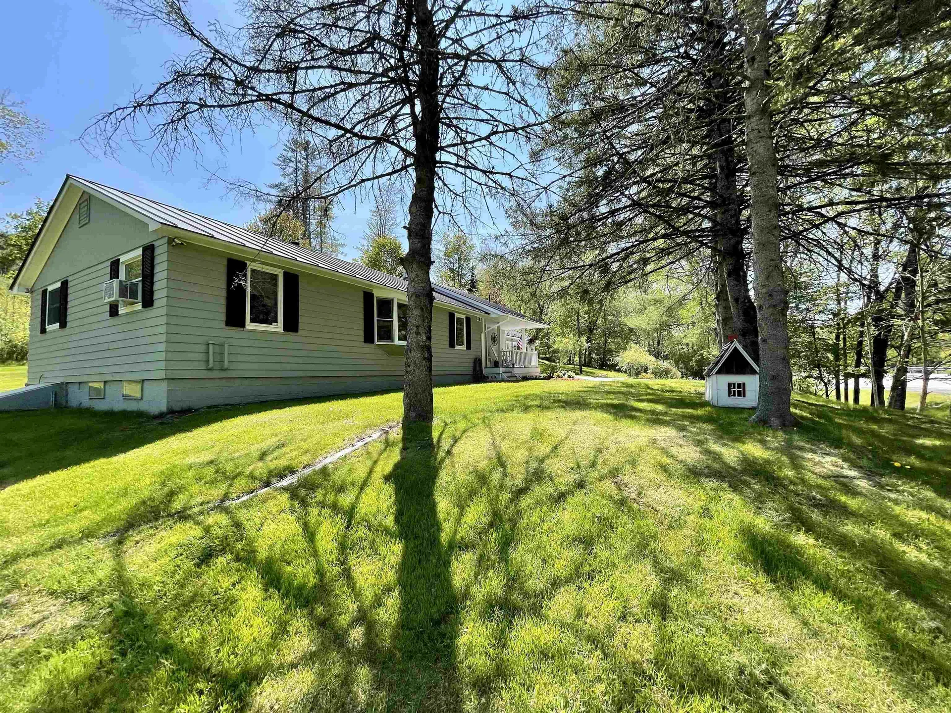 1775 Us Route 302 Newbury VT 05081