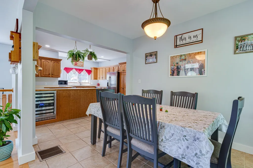 73 Crest Drive Somersworth NH 03878
