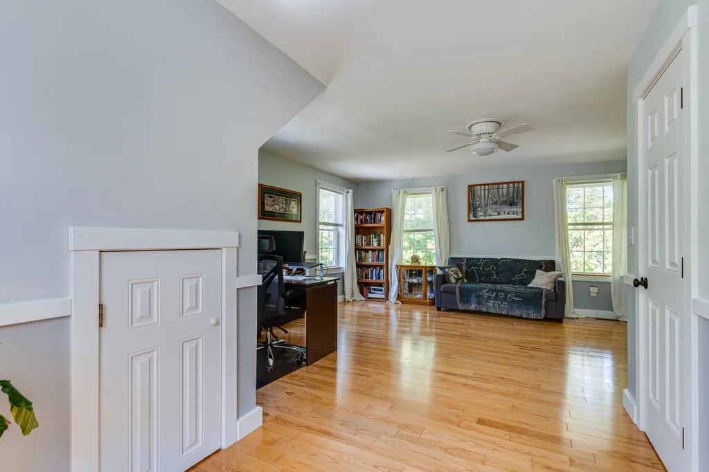 73 Crest Drive Somersworth NH 03878