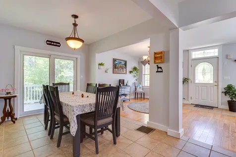 73 Crest Drive Somersworth NH 03878