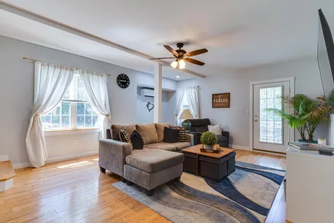 73 Crest Drive Somersworth NH 03878