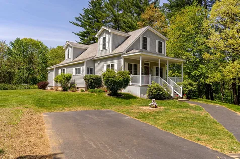 73 Crest Drive Somersworth NH 03878