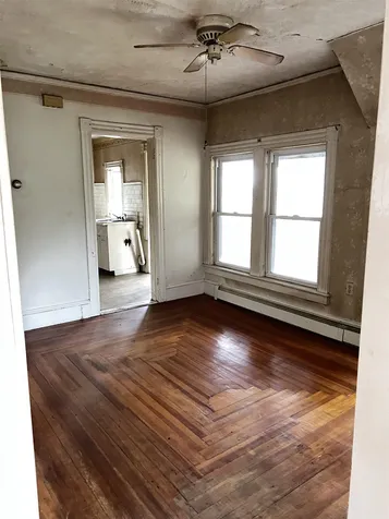42 Lingard Street Manchester NH 03103