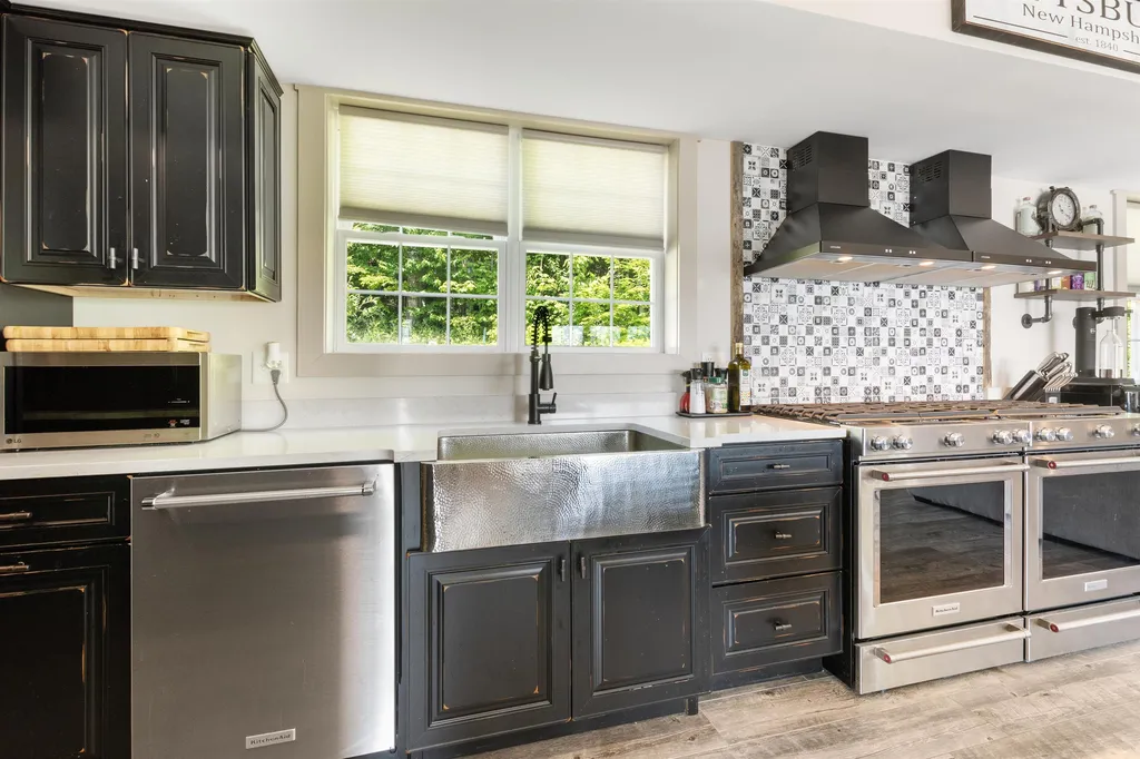 32 Maple Mountain Road Pittsburg NH 03592