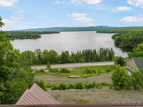 32 Maple Mountain Road Pittsburg NH 03592