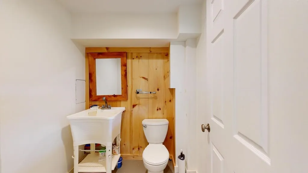 36 Rockwood Lane Middlebury VT 05753
