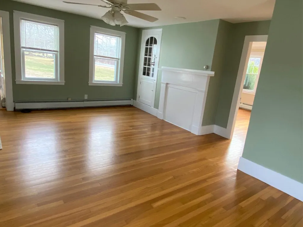 378 Pine Hill Road Hollis NH 03049