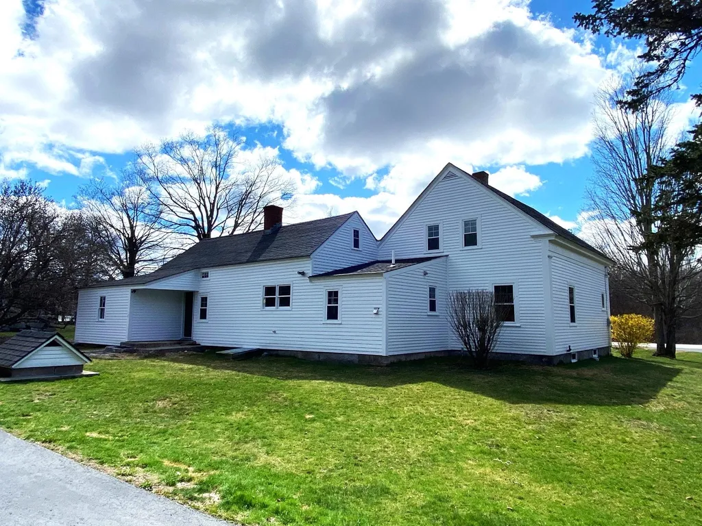 378 Pine Hill Road Hollis NH 03049