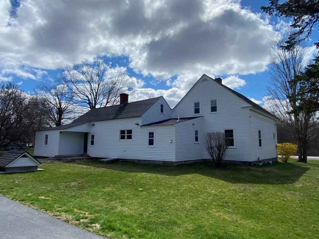 378 Pine Hill Road Hollis NH 03049
