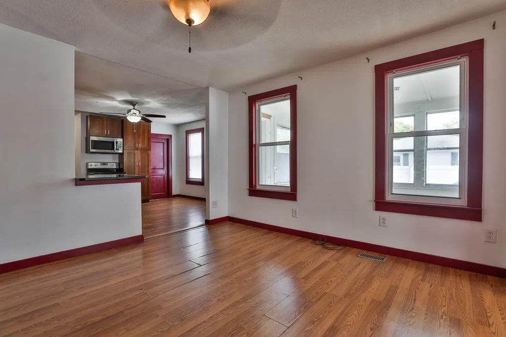 131 Lake Street Nashua NH 03060