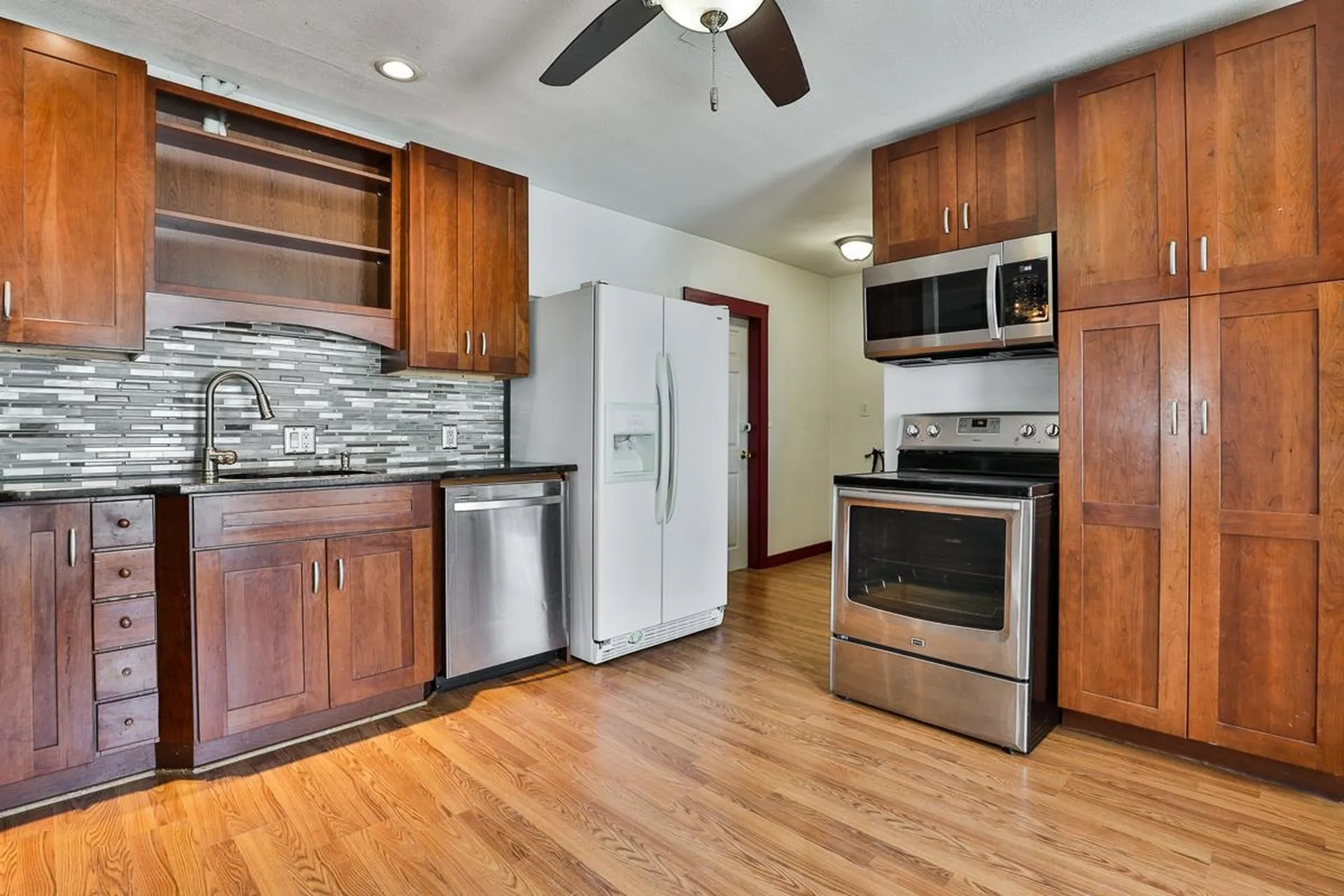 131 Lake Street Nashua NH 03060