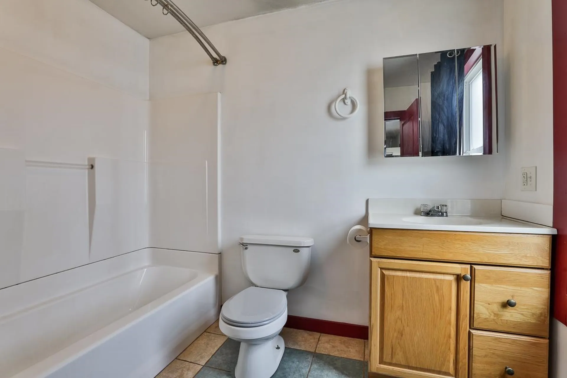 131 Lake Street Nashua NH 03060