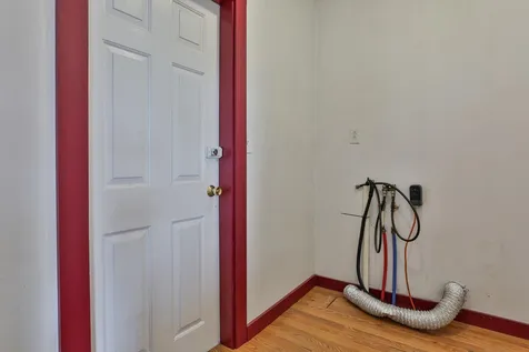 131 Lake Street Nashua NH 03060