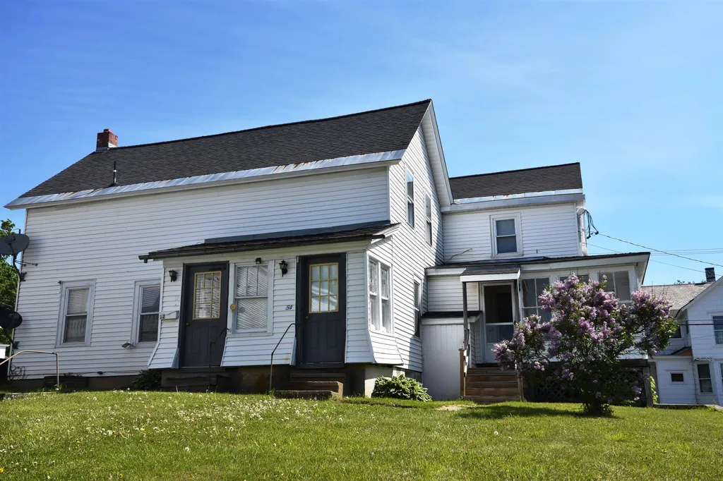 54 South Maple Street Vergennes VT 05491