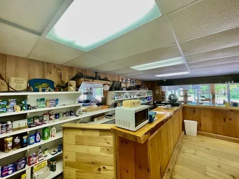 112 Kancamagus Highway Conway NH 03818