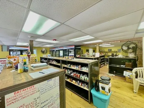 112 Kancamagus Highway Conway NH 03818