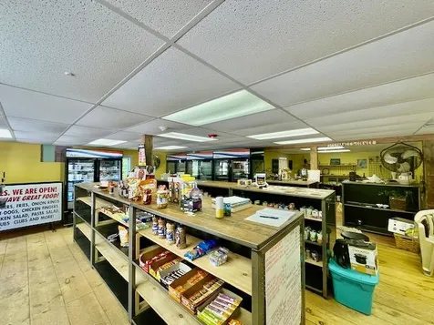 112 Kancamagus Highway Conway NH 03818