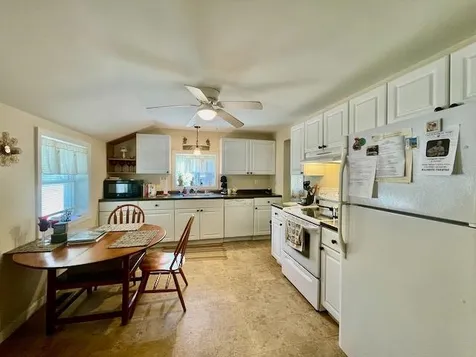 112 Kancamagus Highway Conway NH 03818