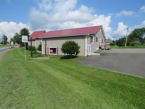 30 Crawford Road Derby VT 05829