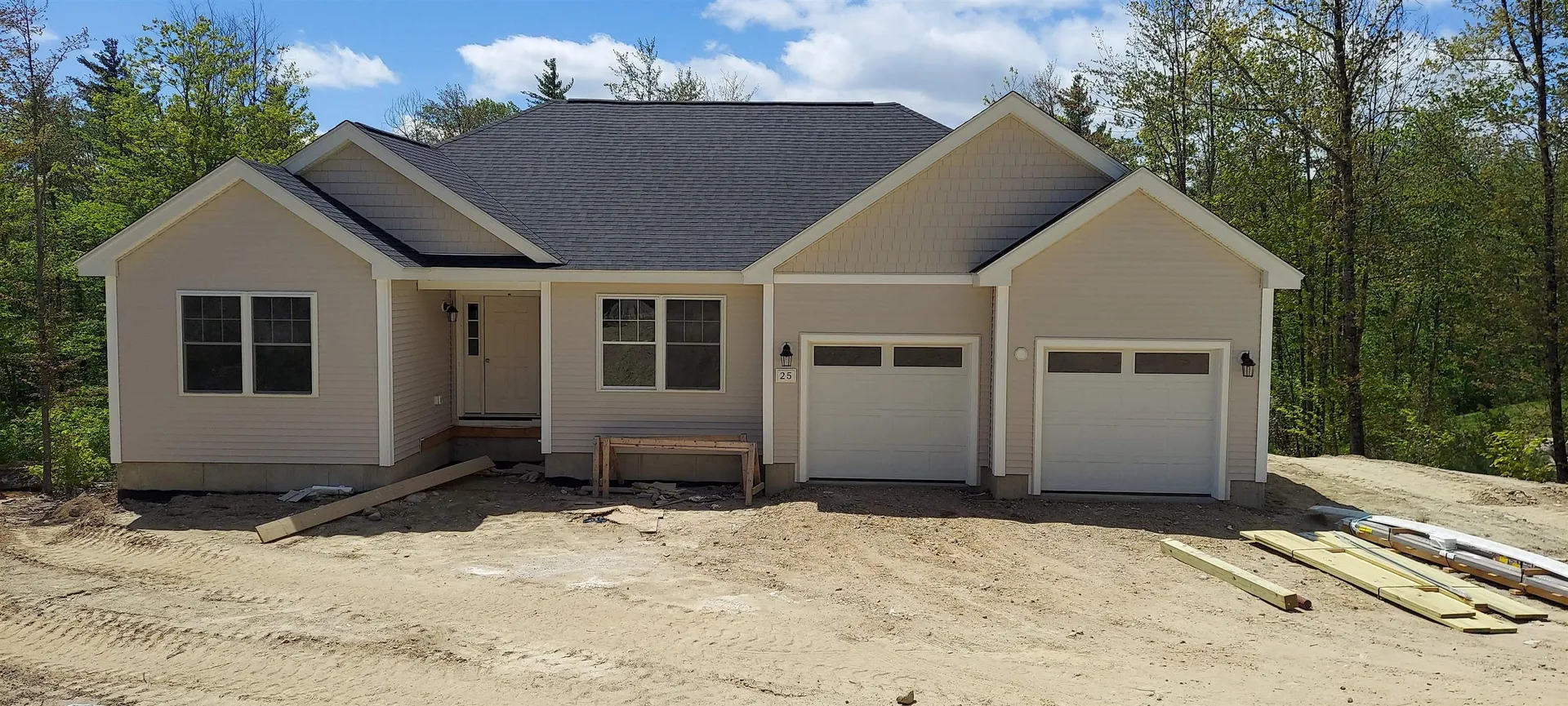 25 Hickorywood Circle Meredith NH 03253