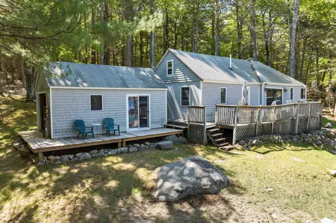 274 Cow Island Tuftonboro NH 03816