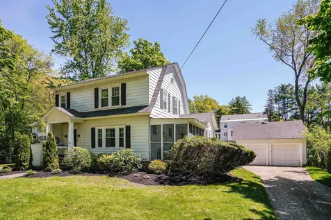 1065 Chestnut Street Manchester NH 03104