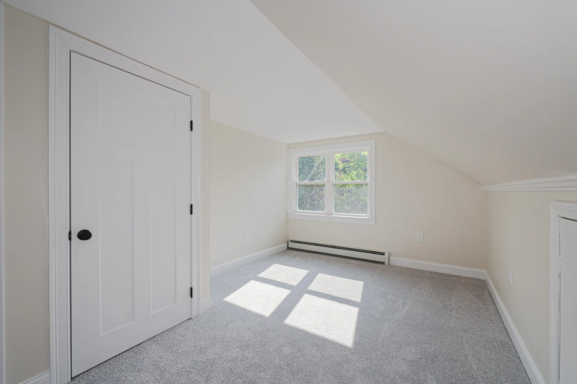 16 High Street Stratham NH 03885