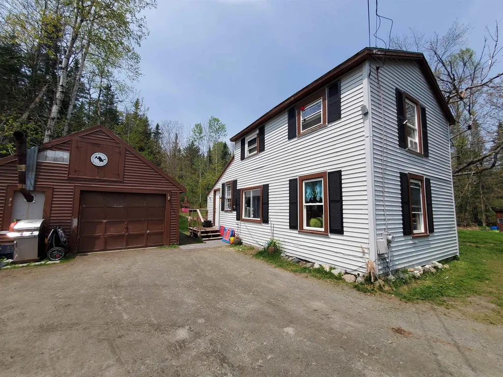 323 Nh Route 118 Canaan NH 03741