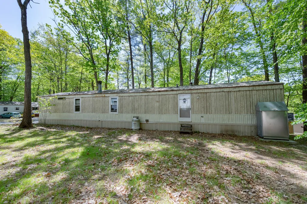 4 Merissa Drive Allenstown NH 03275