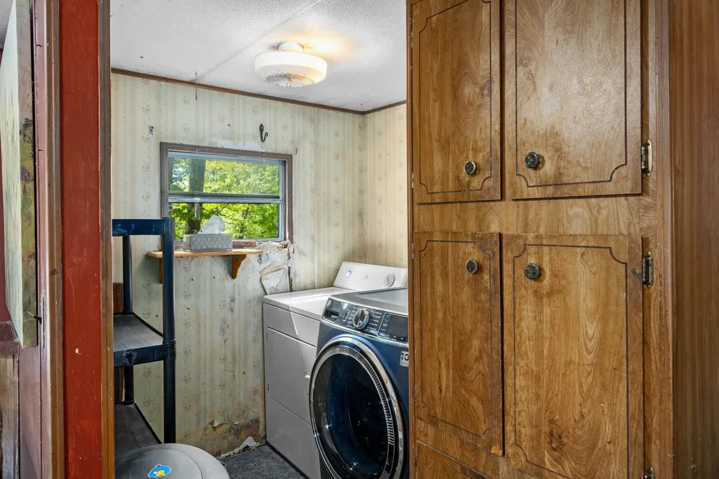 4 Merissa Drive Allenstown NH 03275